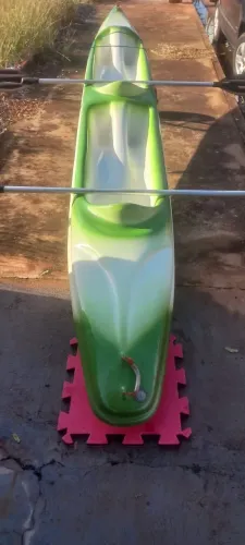 Kaik com 2 lugares e carrinho de transporte