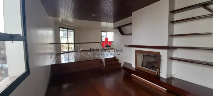 Apartamento Cobertura de 346 m² com 4 suítes, 4 vagas - Condomínio Edifício San Diego I -