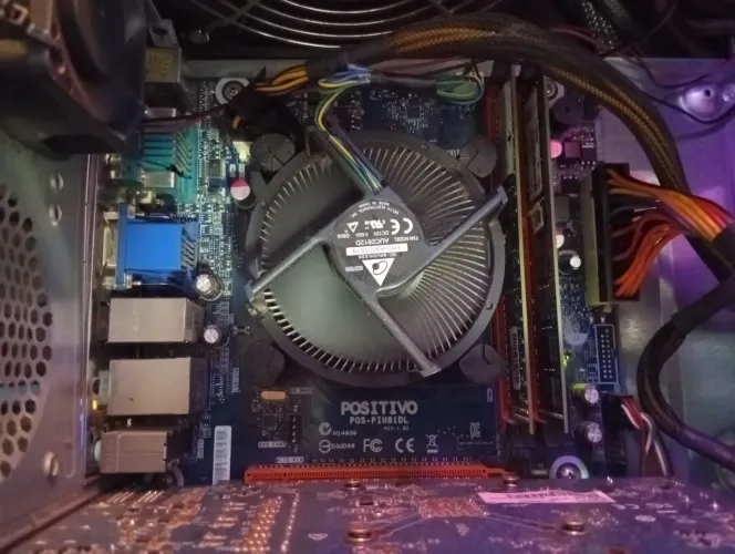 Kit Gamer  i3 4°Geração | 12 GB Ram | Placa Vídeo R7260X 2GB.