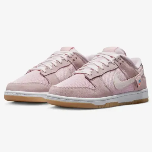Nike dunk low teddy bear