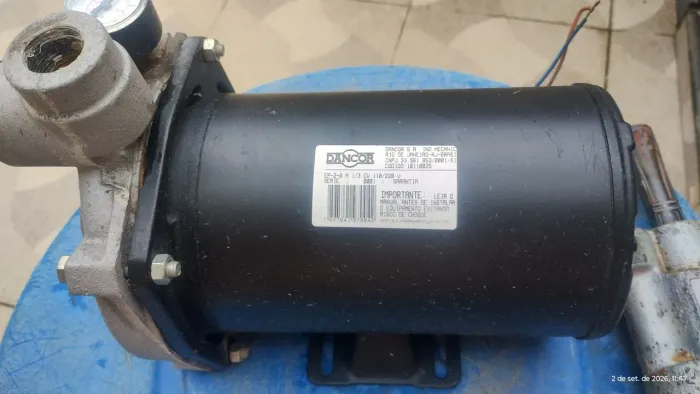 VENDO BOMBA DE AGUA INJETORA