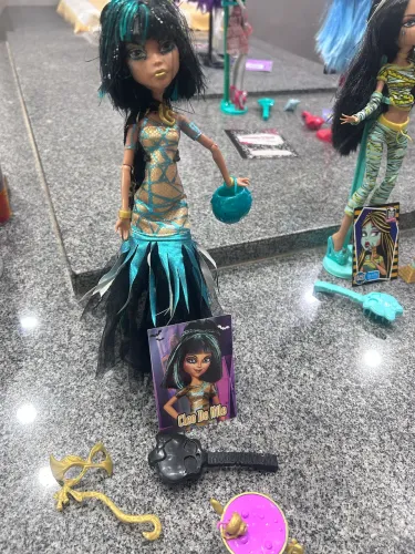 Monster High G1 Cleo Ghouls Rule Completa 