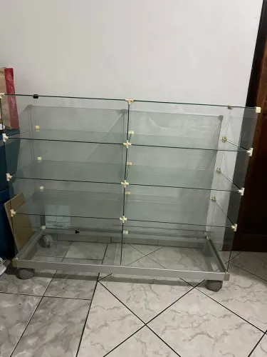 Balcão de vidro