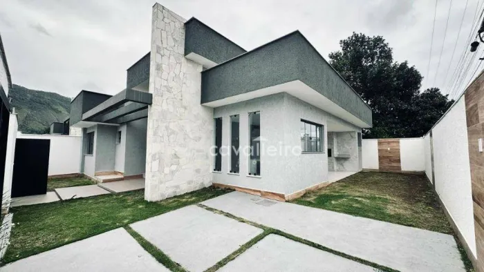 Casa com 3 dormitórios à venda, 112 m² Praia de Itaipuaçu (Itaipuaçu) - Maricá/RJ