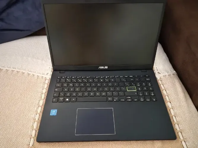 Vendo notebook ASUS