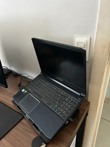 Predator Helios 300 Com Upgrade - i7 de 9ª - 32GB DDR4 - GTX1660 TI 6GB - SSD1TB + HDD1TB