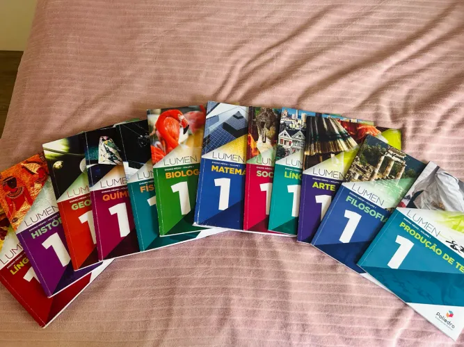 Livros poliedro 1º série NEM