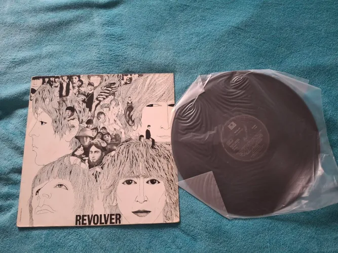 LP The Beatles Revólver excelente 