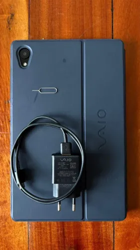 Tablet Vaio TL10 8GB 128GB (com teclado de conexão inteligente)