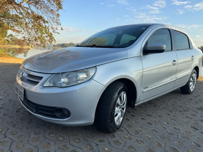 Volkswagen Voyage Trend 1.6 MI Total Flex 8V 4P 2012