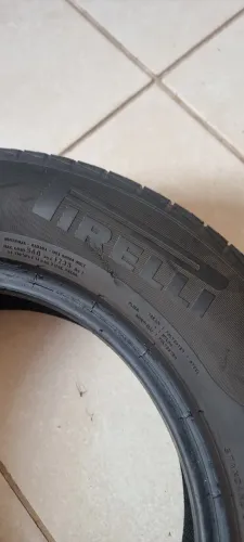 Pneu Pirelli 185 70 14
