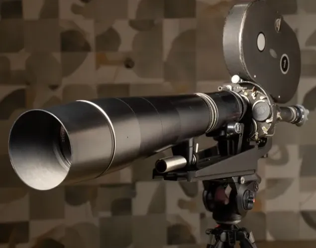Câmera Cinema Arriflex 35 IIC + Lente Zoomar/Muenchen 400 - 600mm ? Relíquia Colecionador