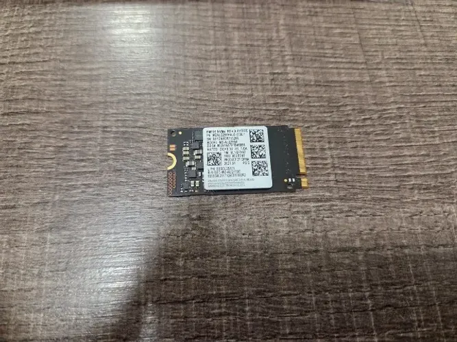 SSD Nvme 256gb M2, Tamanho 2242 - Usado - Funcionando Normalmente