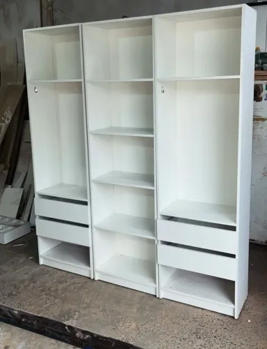 Closet casal espaço com gavetas