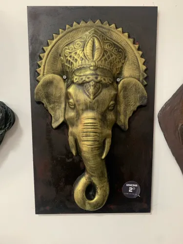 Escultura Ganesha (troféu de parede tattoo)