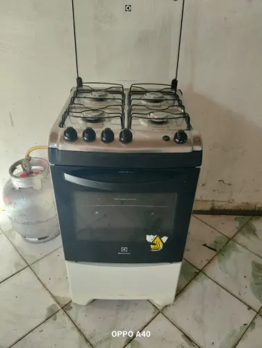 Fogão Electrolux 4 bocas com forno , FAÇO ENTREGA!!