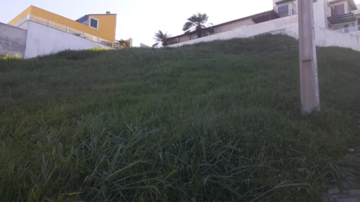 Terreno 300m² Condomínio dos Pássaros - Peró - Cabo Frio
