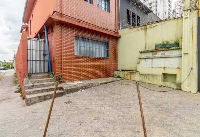 Casa comercial na Rua Guaipá, 882 170 m²