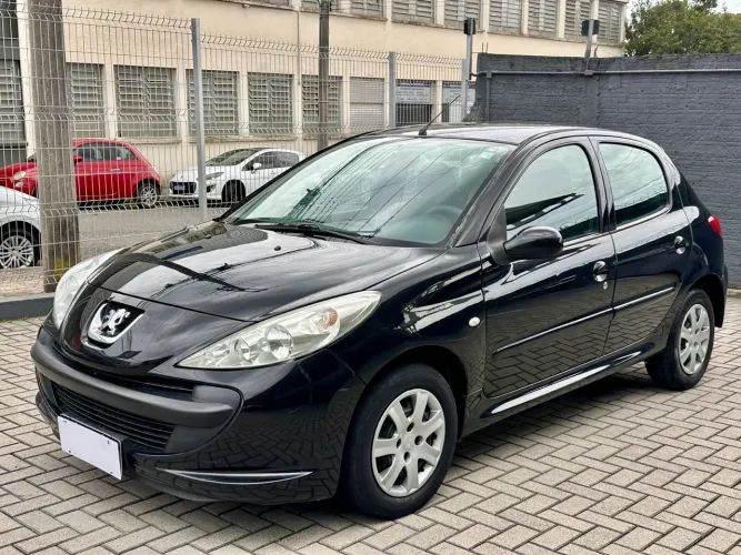 Peugeot 207 XR 1.4 Flex 8V 5P 2009