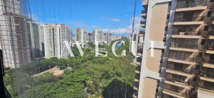 Apartamento com Varanda, Suíte com Banheira e Condomínio Completo | 95m², 2 Quartos, 1 Vag