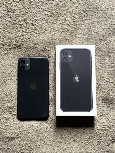 iPhone 11