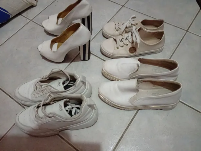 Vendo tênis
