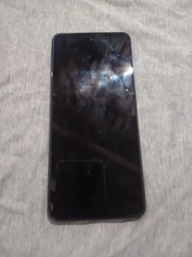 Celular c65