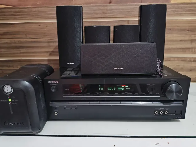 Receiver Onkyo 