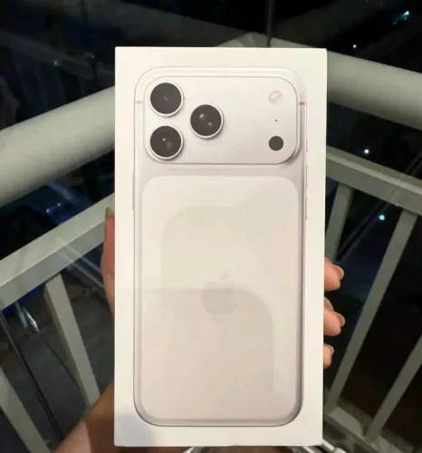 iPhone 17 pro Max 256 Branco novo lacrado 1 ano de garantia