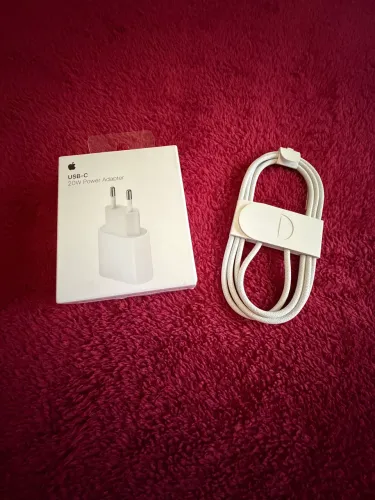 Carregador 20w Original e Cabo Original IPhone 15 em Diante