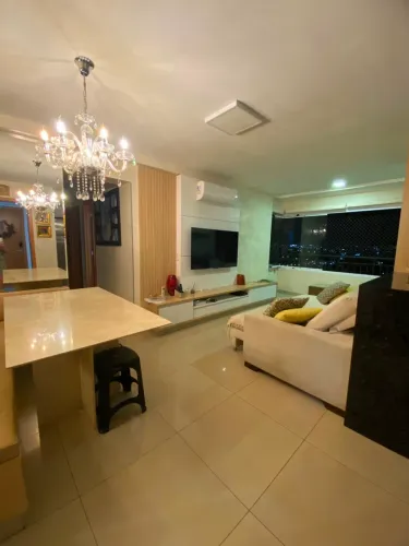 Apartamento 3/4 / Praça Sudoeste