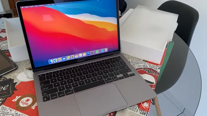 MacBook Air M1 8gb de RAM 256gb de SSD