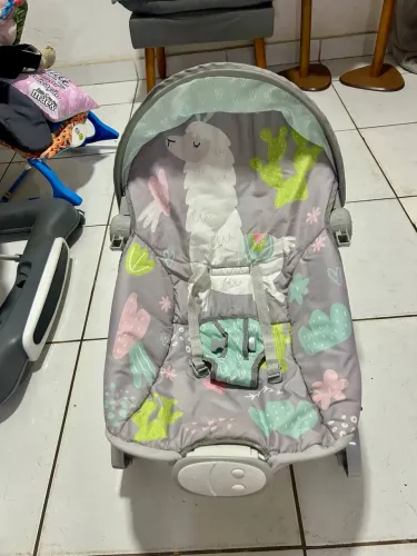 Cadeirinha descanso bebê 