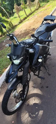 Vende se moto ( pra sair hoje ) 