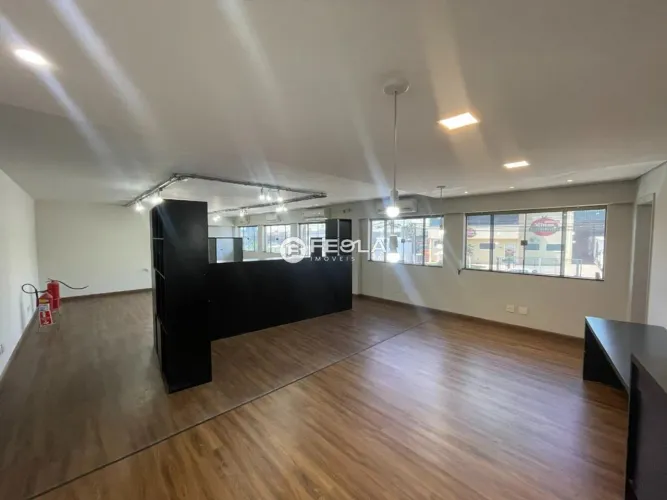 Sala para alugar em Americana, Jardim Werner Plaas, com 262 m²
