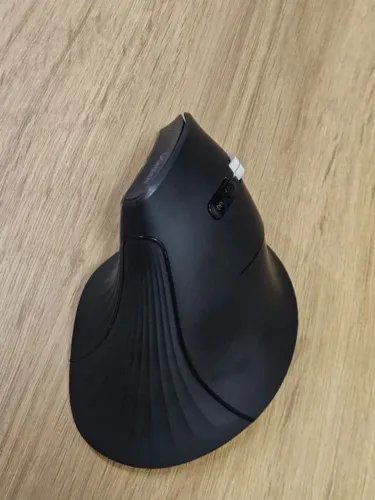 Mouse Vertical Ergonômico UGREEN 4000DPI Bluetooth + Wireless