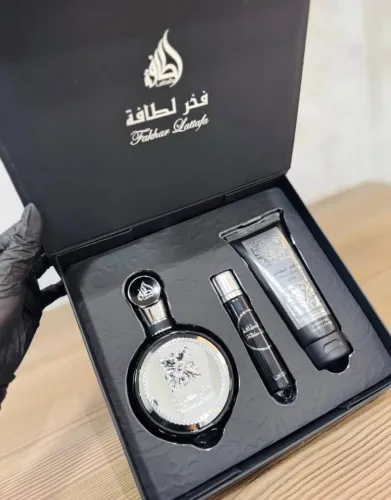 Kit Perfume Masculino Lattafa Fakhar Black 3 em 1