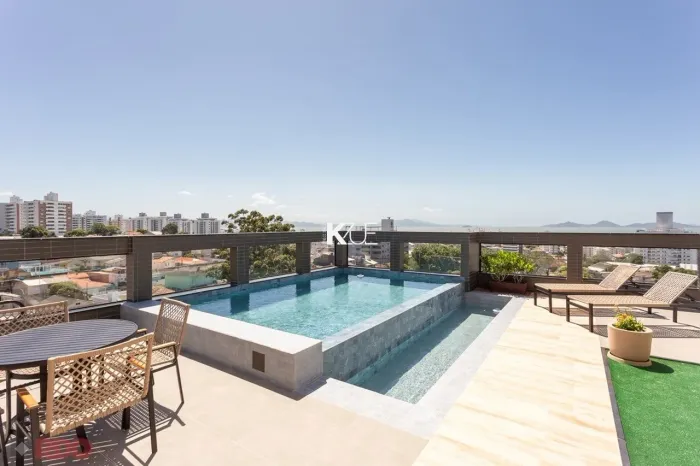Apartamentos novos com 3 quartos à venda no Estreito