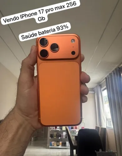 iPhone 17 pro max 256gb saúde bateria 93%