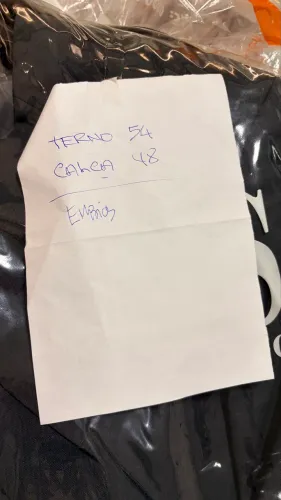 CONJUNTO TERNO E CALÇA EMBIOS