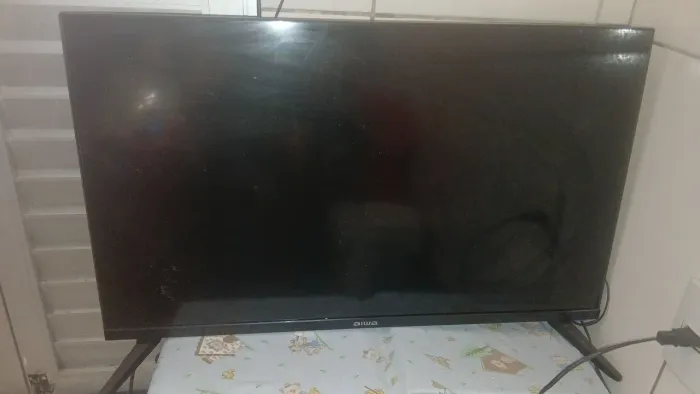 Vendo uma tv 6 mes de comprada