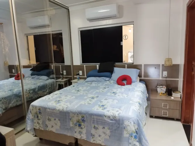 CASA LUXUOSA MOBILIADA