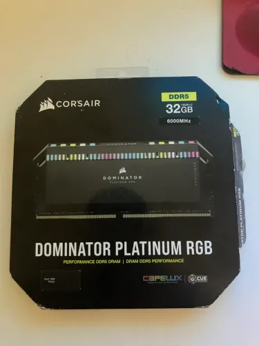 Memória 2 X 16 RAM DDR 5 Corsair Dominator Platinum RGB 6000 mhz