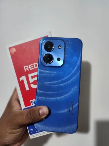 256 gigas redmi 15c