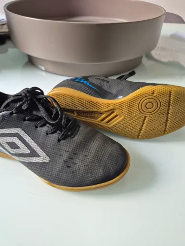 Chuteira Futsal Umbro