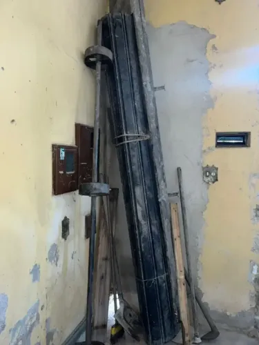 Porta de aço resistente para loja seminova 2,80 x 3,00m