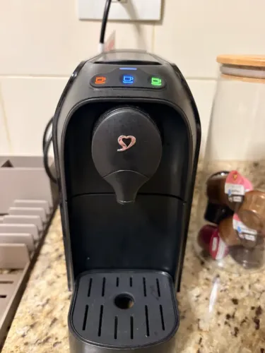 Cafeteira 3 Corações TRES Passione Preta 110V - Seminova, 1 mês de uso