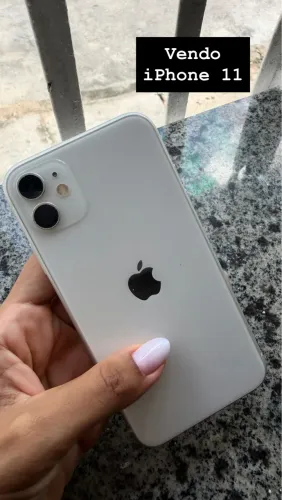 iPhone 11 - 64GB