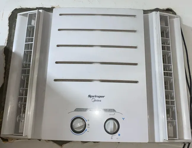 Ar condicionado springer 7,500