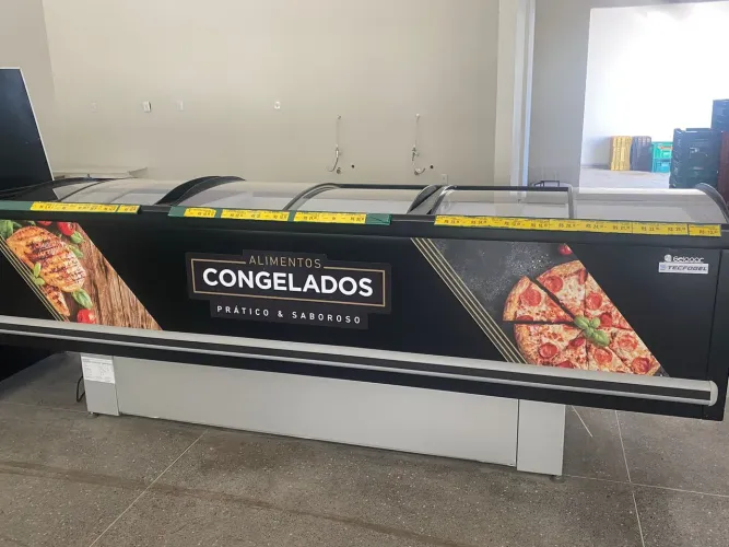 Ilha de Congelados (freezer) 2,90m NOVO